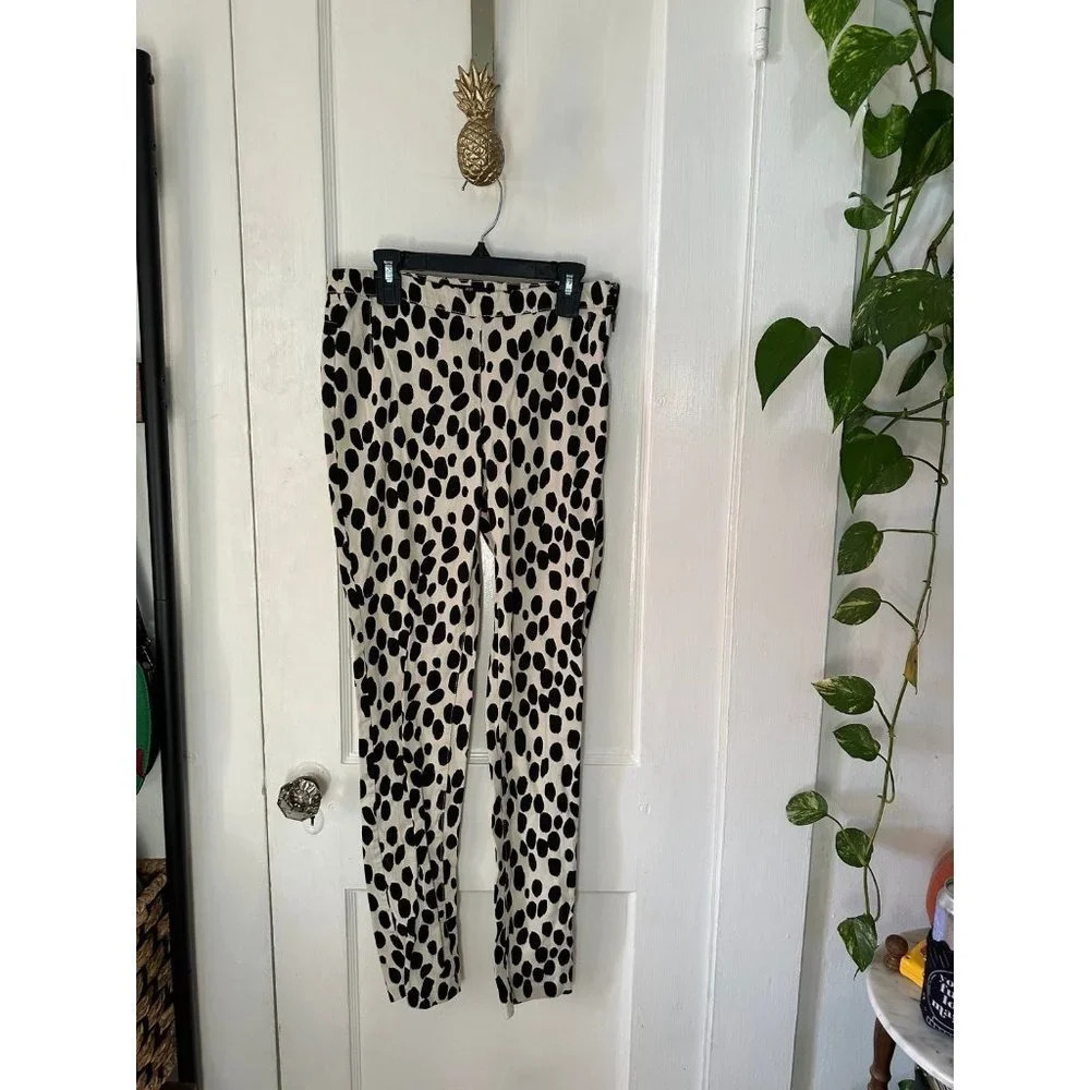 H&M Women’s size 4 Dalmatian pants